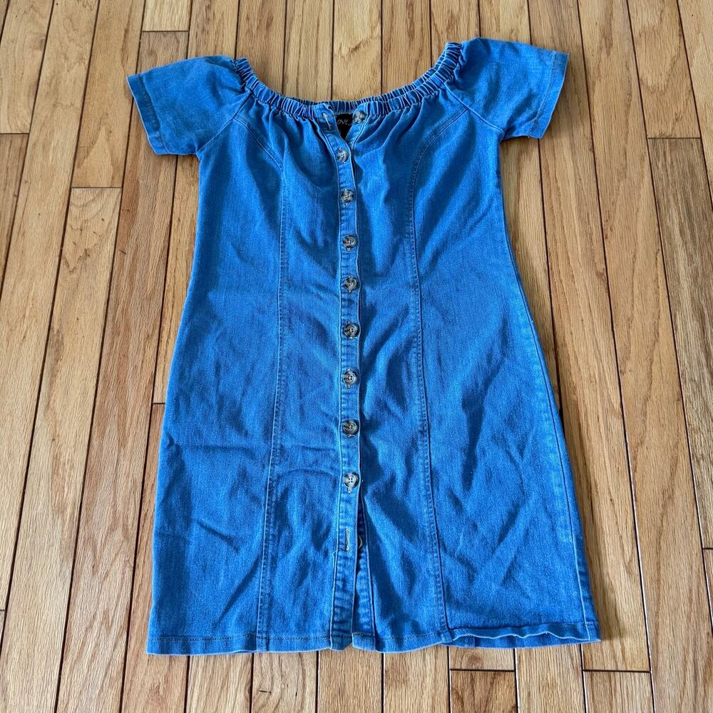 Love by Chesley M Blue Denim Button Down Off Shoulder Dress Elastic Waist - Picture 4 of 10